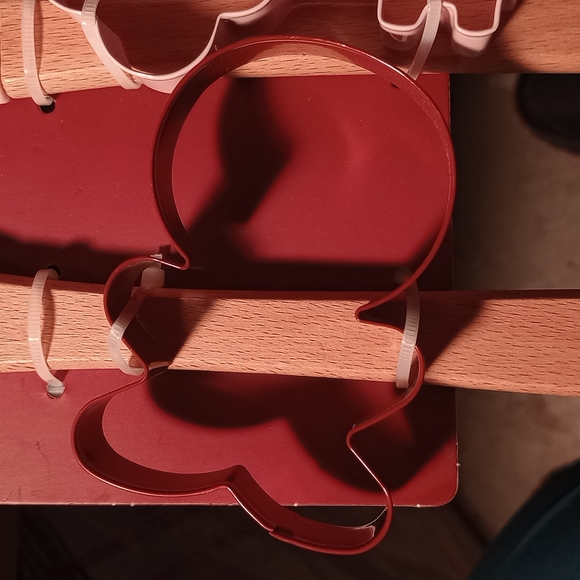 Rae Dunn Spatula & Cutter Set - Picture 6 of 8